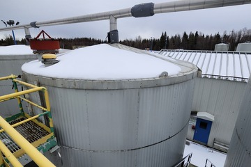 750 bbl Coated Storage Tank