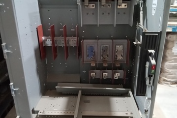 Electrical breaker panel