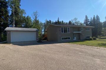 Relocatable Workforce Housing Unit - 900 SqFt Bi-level