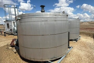 100 bbl Double Wall Coated Storage Tank