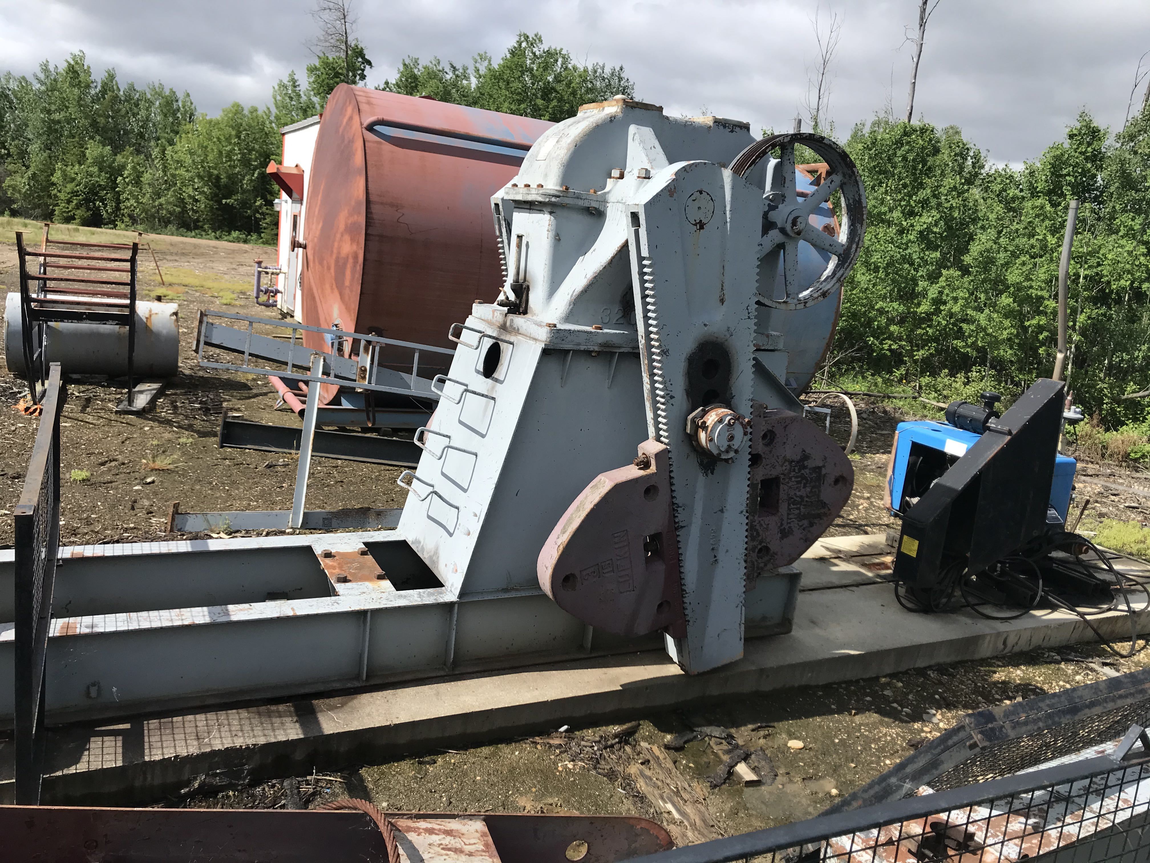 C320213120 Lufkin Pump Jack · IronHub