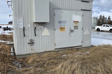 99 hp Cummins G8.3c Gardner Denver E25DG Screw Compressor