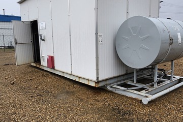 24" 1440psi Sweet Vertical Separator 3 Phase w/ 15000 L DW Tank
