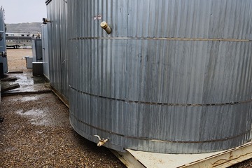 16" 1440psi Sweet Vertical Separator 100Bbl Tank