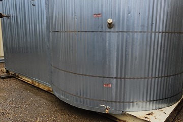 16" 1440psi Sweet Vertical Separator 3 Phase 100Bbl Tank