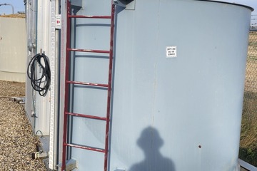 16" 1480psi Sweet Vertical Separator w/ 50 Bbl DW Tank