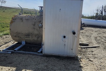 2" 600# JR Meter Package With connected storage Tank