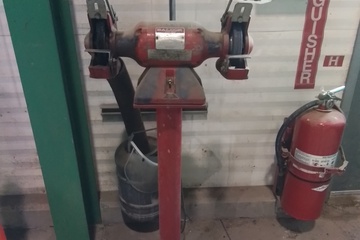 Pesdestal Grinders w Baldor Motor