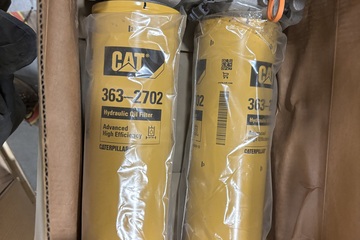 Caterpillar Turbo, Filters & Cleaners Lot — 7 Pc Package