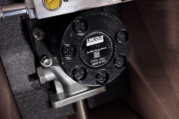 Lincoln FlowMaster II Rotary Driven Hydraulic Pump