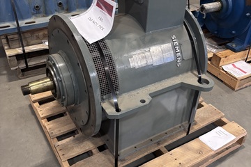 330 hp Siemens 1RA5 319-4ZZ99Z Electric Driver