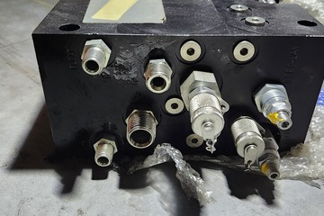 Varco 203270-1 Hydraulic Manifold Assembly