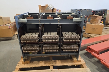4000A, 600V Breaker